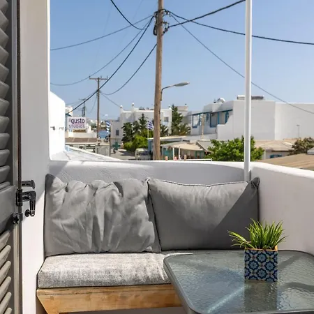 ベッド・アンド・ブレックファスト Naxos Petite