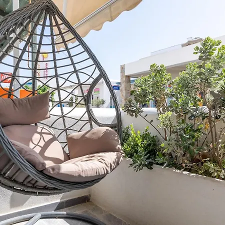 Petite Studios Agios Prokopios (Naxos)