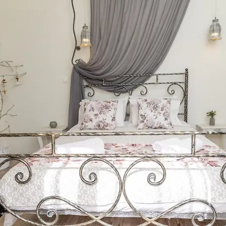 לינה וארוחת בוקר Naxos Petite איוס פרוקופיוס