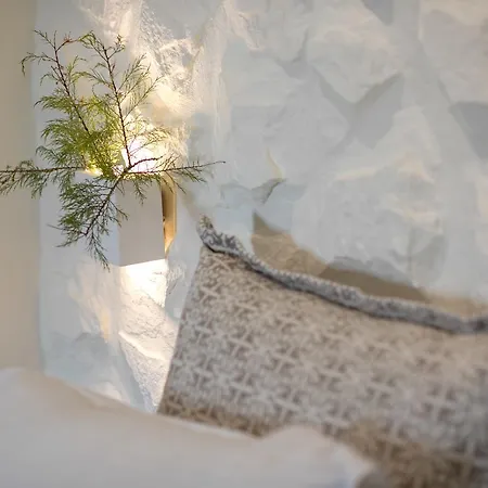 Petite Studios 3* Agios Prokopios (Naxos)